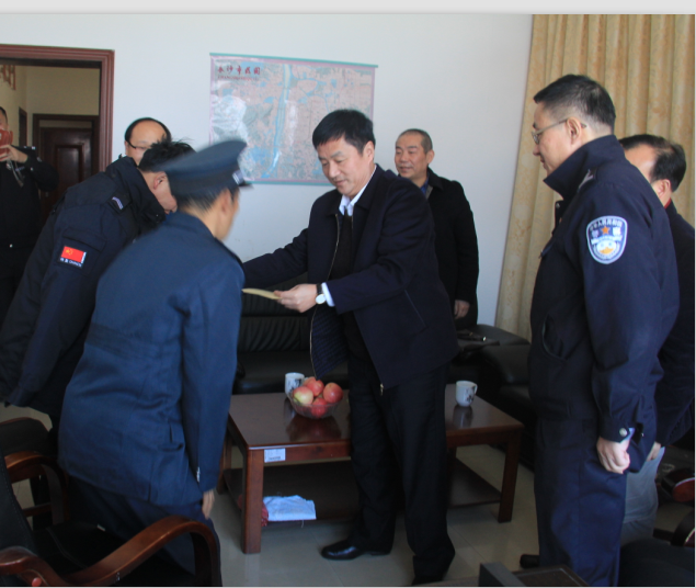 長沙紅光保安服務(wù)有限公司,長沙安保服務(wù),長沙安全服務(wù),長沙非武裝押運(yùn),勞務(wù)派遣服務(wù)