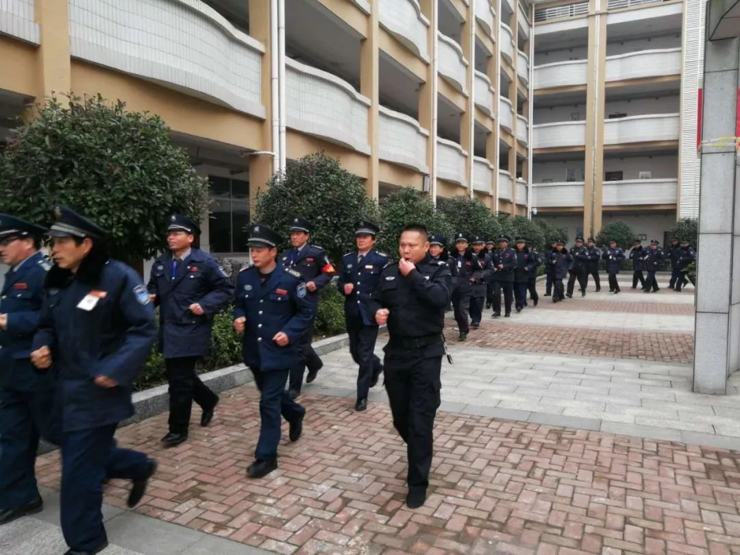 長沙紅光保安服務有限公司,長沙安保服務,長沙安全服務,長沙非武裝押運,勞務派遣服務