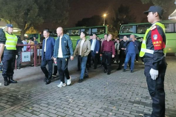 長沙紅光保安服務(wù)有限公司,長沙安保服務(wù),長沙安全服務(wù),長沙非武裝押運,勞務(wù)派遣服務(wù)