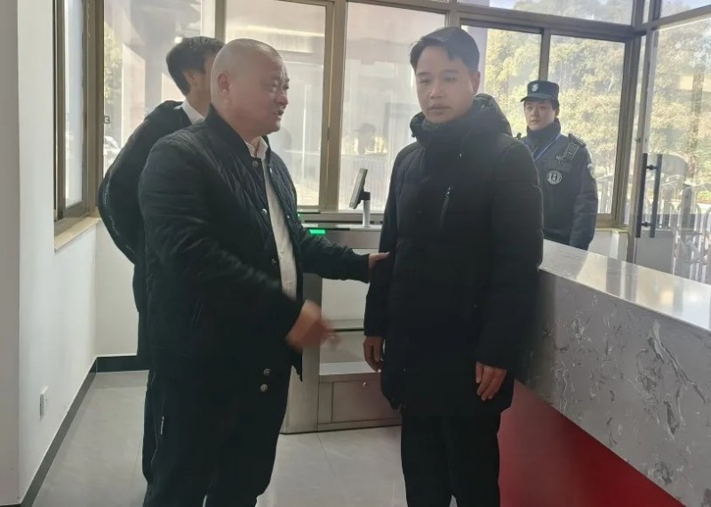 長(zhǎng)沙紅光保安服務(wù)有限公司,長(zhǎng)沙安保服務(wù),長(zhǎng)沙安全服務(wù),長(zhǎng)沙非武裝押運(yùn),勞務(wù)派遣服務(wù)