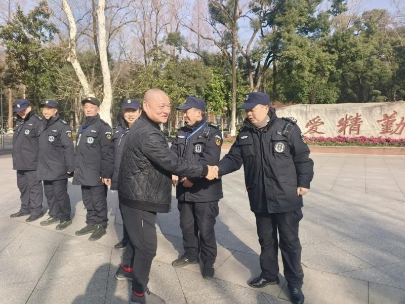 長(zhǎng)沙紅光保安服務(wù)有限公司,長(zhǎng)沙安保服務(wù),長(zhǎng)沙安全服務(wù),長(zhǎng)沙非武裝押運(yùn),勞務(wù)派遣服務(wù)