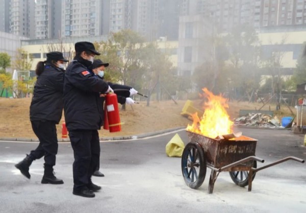 長(zhǎng)沙紅光保安服務(wù)有限公司,長(zhǎng)沙安保服務(wù),長(zhǎng)沙安全服務(wù),長(zhǎng)沙非武裝押運(yùn),勞務(wù)派遣服務(wù)
