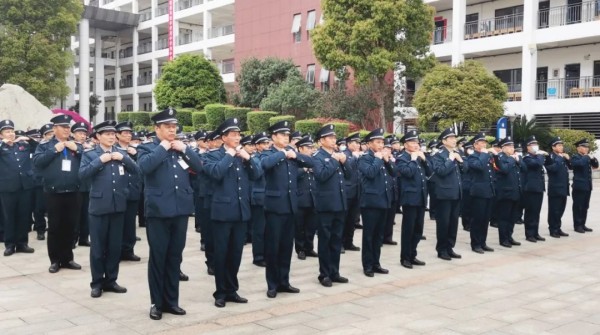 長沙紅光保安服務(wù)有限公司,長沙安保服務(wù),長沙安全服務(wù),長沙非武裝押運,勞務(wù)派遣服務(wù)