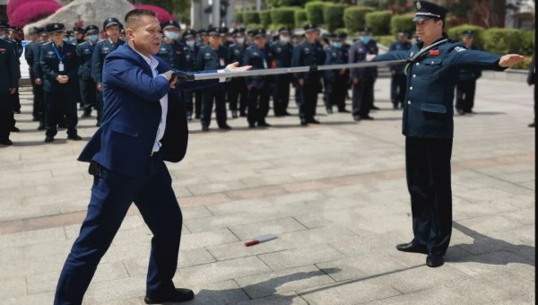 長沙紅光保安服務(wù)有限公司,長沙安保服務(wù),長沙安全服務(wù),長沙非武裝押運,勞務(wù)派遣服務(wù)