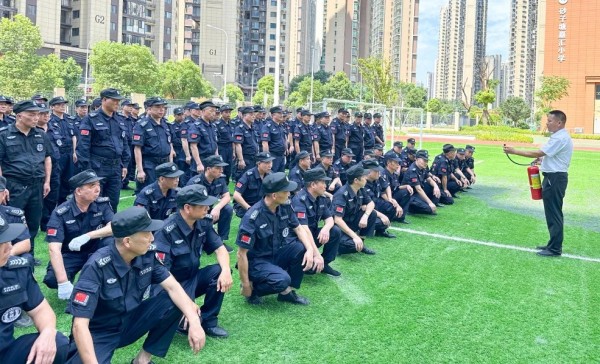 長(zhǎng)沙紅光保安服務(wù)有限公司,長(zhǎng)沙安保服務(wù),長(zhǎng)沙安全服務(wù),長(zhǎng)沙非武裝押運(yùn),勞務(wù)派遣服務(wù)