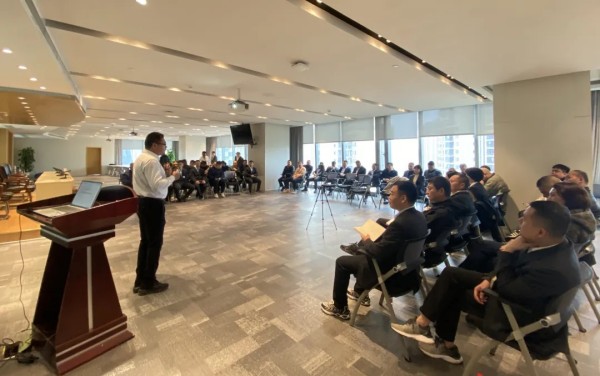 長沙紅光保安服務(wù)有限公司,長沙安保服務(wù),長沙安全服務(wù),長沙非武裝押運(yùn),勞務(wù)派遣服務(wù)