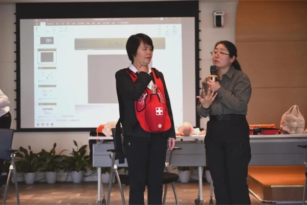 長沙紅光保安服務(wù)有限公司,長沙安保服務(wù),長沙安全服務(wù),長沙非武裝押運(yùn),勞務(wù)派遣服務(wù)