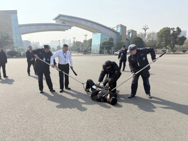 長(zhǎng)沙紅光保安服務(wù)有限公司,長(zhǎng)沙安保服務(wù),長(zhǎng)沙安全服務(wù),長(zhǎng)沙非武裝押運(yùn),勞務(wù)派遣服務(wù)